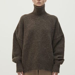 Babaa no17 oak sweater Euc. Wool turtleneck